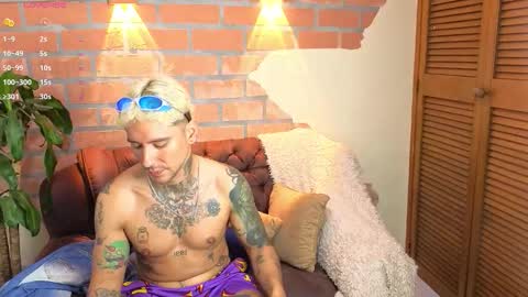 D Y L A N online show from October 1, 2025, 8:59 pm