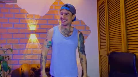 D Y L A N online show from January 19, 2026, 2:48 am