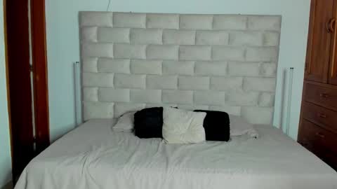 Dylan Taylor online show from February 19, 2026, 4:41 am