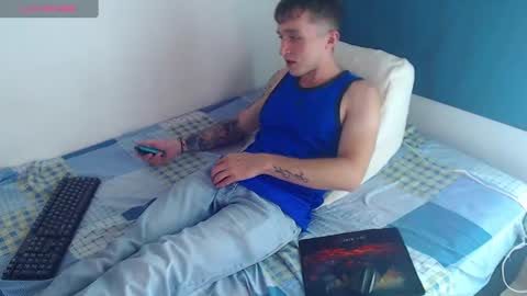 Snapshot of dylanwhite23 chatting on January 19, 2025, 3:29 am ---DYLAN--- online show from January 19, 2025, 3:29 am