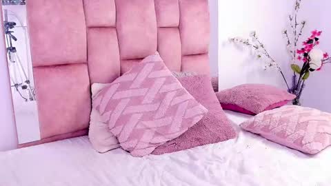 Snapshot of dylanwhite23 chatting on February 24, 2025, 5:00 am ---DYLAN--- online show from February 24, 2025, 5:00 am