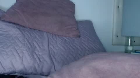Snapshot of dylanxfun chatting on July 30, 2026, 6:45 am dylanxfun online show from July 30, 2026, 6:45 am