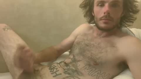 Snapshot of dylp400 chatting on December 20, 2024, 10:05 am dylp400 online show from December 20, 2024, 10:05 am