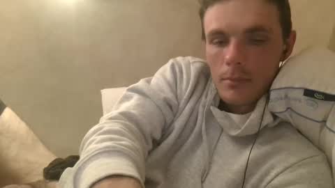 Snapshot of dylp400 chatting on January 30, 2025, 9:04 pm dylp400 online show from January 30, 2025, 9:04 pm