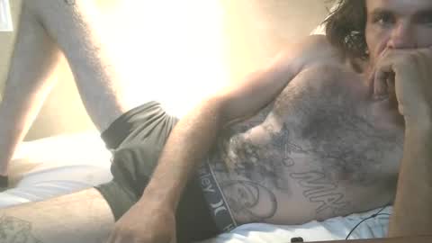 Snapshot of dylp400 chatting on September 25, 2025, 12:58 am dylp400 online show from September 25, 2025, 12:58 am