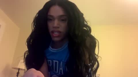 Dynasty online show from December 22, 2024, 9:20 pm