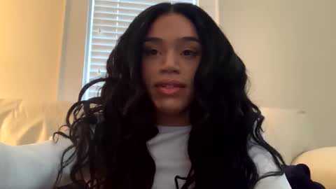 Dynasty online show from December 25, 2024, 8:07 pm