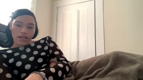 Dynasty online show from February 17, 2025, 8:47 pm