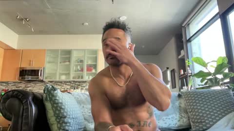 Snapshot of e13ven11 chatting on January 11, 2025, 10:40 pm Formally known as Virus of Life online show from January 11, 2025, 10:40 pm