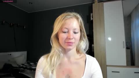 fansly - yourbestbaby online show from March 6, 2025, 5:03 am