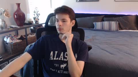 Alex online show from October 8, 2025, 8:50 pm