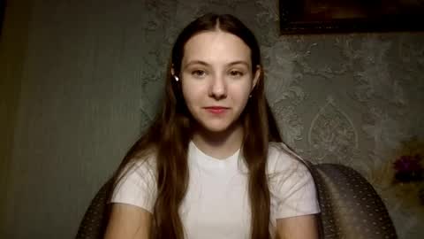 Yuni online show from April 2, 2026, 3:20 pm