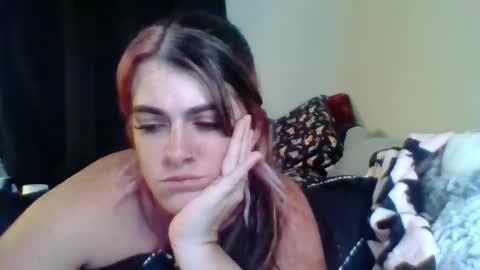 earthangeljade online show from September 19, 2025, 2:24 am