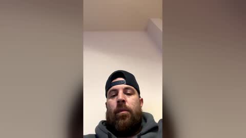 east2westcoast online show from December 13, 2025, 11:43 pm