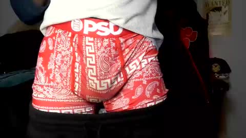 TWITTER   INSTAGRAM    easybreezy20   ONLINE 1230 AM TO 7AM online show from February 15, 2026, 6:32 am