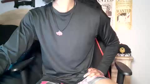 TWITTER   INSTAGRAM    easybreezy20   ONLINE 1230 AM TO 7AM online show from April 12, 2026, 5:01 am