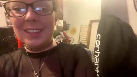 Snapshot of easyednem528280 chatting on November 1, 2025, 1:07 am easyednem528280 online show from November 1, 2025, 1:07 am