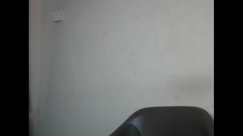 eatuupx online show from January 9, 2025, 10:41 am