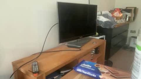 eatwoproject online show from April 10, 2026, 4:12 pm