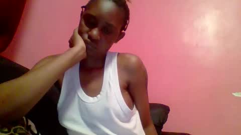 Ebon Fantasy1s online show from April 14, 2026, 12:05 am