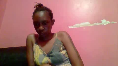 Ebon Fantasy1s online show from April 15, 2026, 10:21 pm