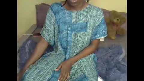 Snapshot of eboniana chatting on February 18, 2025, 3:31 am eboniana online show from February 18, 2025, 3:31 am