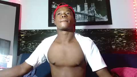 Chris Palaz  online show from October 9, 2025, 3:43 pm