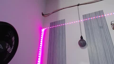 Chris Palaz  online show from December 20, 2025, 7:15 am