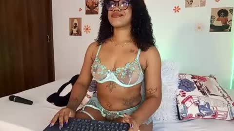 Snapshot of ebony_af chatting on July 2, 2026, 3:45 am ebony_af online show from July 2, 2026, 3:45 am