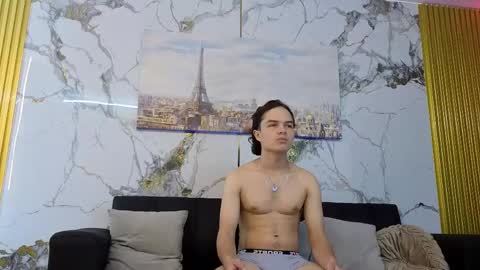 ebony_and_boy23_pm online show from April 9, 2026, 9:53 pm