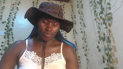 Snapshot of ebony_choco2 chatting on January 12, 2025, 6:59 pm ebony choco2 online show from January 12, 2025, 6:59 pm