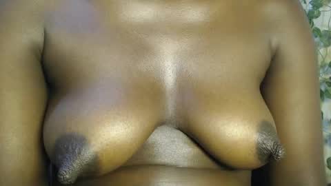 Snapshot of ebony_choco2 chatting on January 13, 2025, 11:08 am ebony choco2 online show from January 13, 2025, 11:08 am