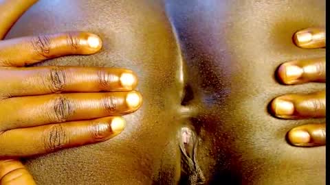 Snapshot of ebony_choco2 chatting on January 16, 2025, 5:44 pm ebony choco2 online show from January 16, 2025, 5:44 pm
