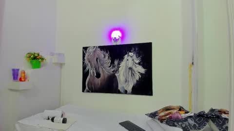 ebony_katterin online show from February 25, 2025, 7:25 pm