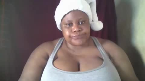 ebony_magixs online show from December 17, 2025, 10:32 am