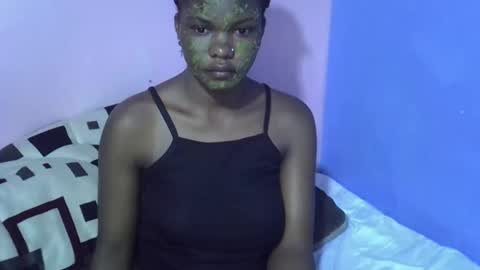 Snapshot of ebony_medline10 chatting on March 2, 2026, 6:47 am anelikah online show from March 2, 2026, 6:47 am