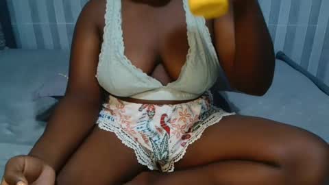 Sabrina online show from March 4, 2025, 12:22 pm