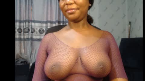 Snapshot of ebony_sexy_queen chatting on January 13, 2025, 8:58 am Racheal online show from January 13, 2025, 8:58 am