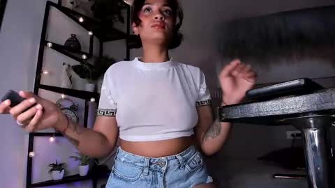 Snapshot of ebonyana chatting on March 3, 2025, 7:17 pm Anna online show from March 3, 2025, 7:17 pm