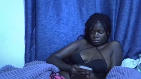 ebonybloom01 online show from September 26, 2025, 2:59 am