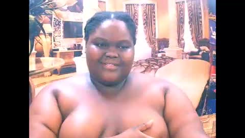 Snapshot of ebonyhotbuns4u2luv chatting on January 15, 2026, 11:15 am ebonyhotbuns4u2luv online show from January 15, 2026, 11:15 am