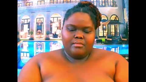 Snapshot of ebonyhotbuns4u2luv chatting on February 16, 2026, 8:49 pm ebonyhotbuns4u2luv online show from February 16, 2026, 8:49 pm