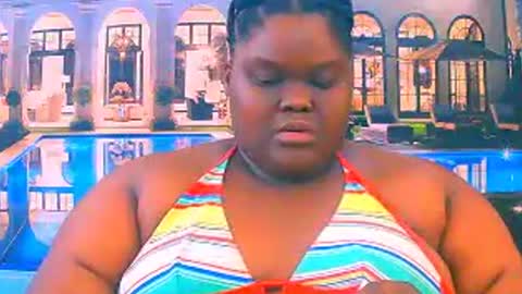 Snapshot of ebonyhotbuns4u2luv chatting on June 26, 2026, 6:40 am ebonyhotbuns4u2luv online show from June 26, 2026, 6:40 am