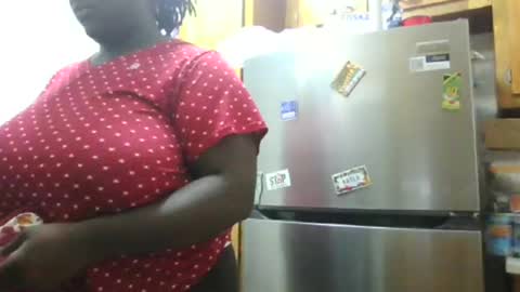 MistressNubian1 online show from January 31, 2025, 7:08 pm