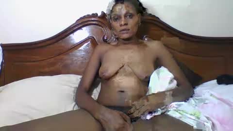 Snapshot of ebonyqueen4 chatting on March 5, 2025, 2:03 am JACKLINE online show from March 5, 2025, 2:03 am