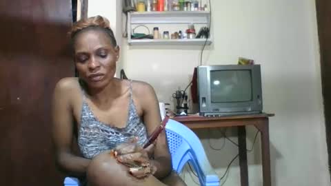Snapshot of ebonyqueen4 chatting on October 10, 2025, 6:40 pm JACKLINE online show from October 10, 2025, 6:40 pm