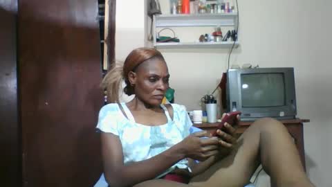 Snapshot of ebonyqueen4 chatting on October 12, 2025, 6:29 pm JACKLINE online show from October 12, 2025, 6:29 pm