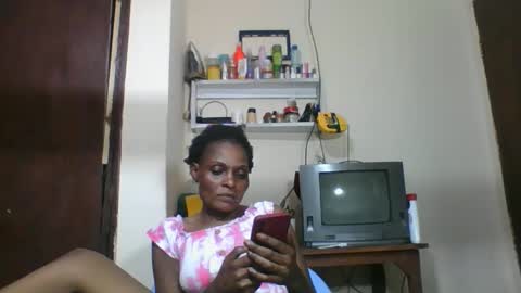 Snapshot of ebonyqueen4 chatting on October 15, 2025, 5:46 pm JACKLINE online show from October 15, 2025, 5:46 pm