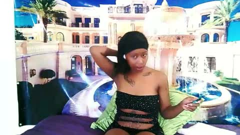 Snapshot of ebonysexyred chatting on February 28, 2026, 9:10 am Lucy online show from February 28, 2026, 9:10 am