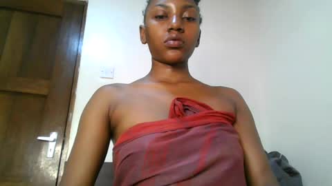 Snapshot of ebonyslut09 chatting on August 8, 2026, 9:17 pm ebonyslut09 online show from August 8, 2026, 9:17 pm